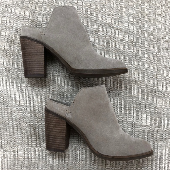 Dolce Vita Shoes - NWT Dolce Vita Selene Dark Taupe Suede Mules